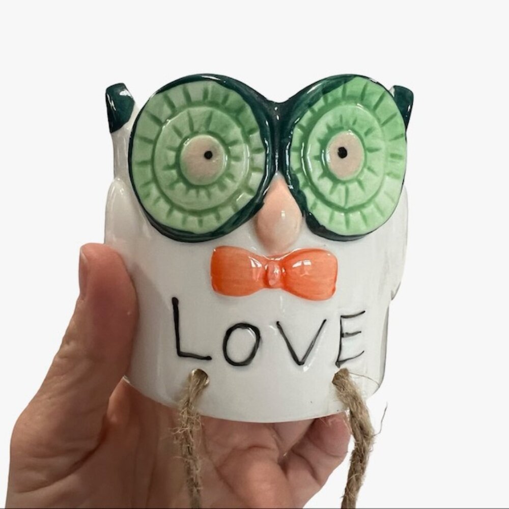 Set of 2 Small Glazed Ceramic Frog Planters w/ Hanging Legs Mr. and Mrs. - Picture 8 of 11